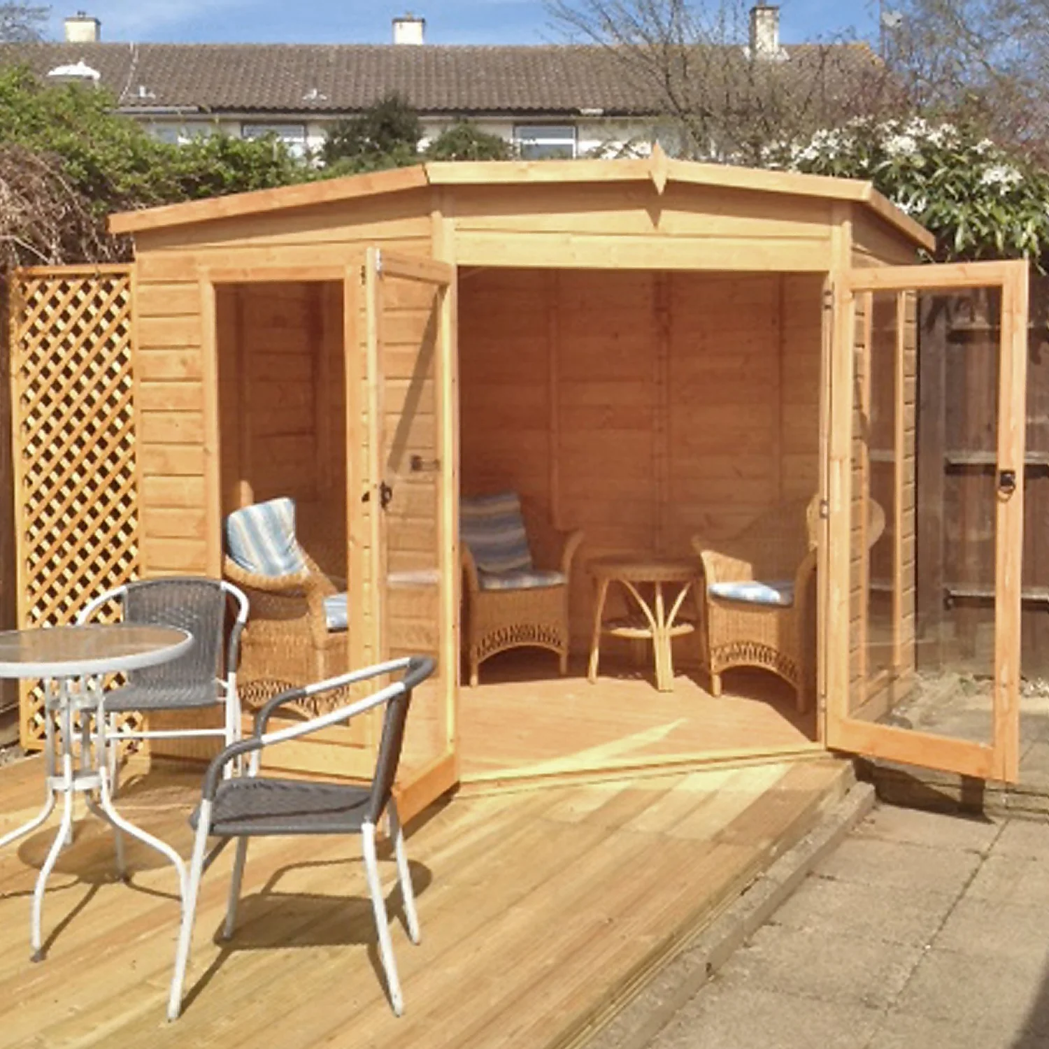 Shire 7 X 7ft Barclay Summerhouse - Image 9
